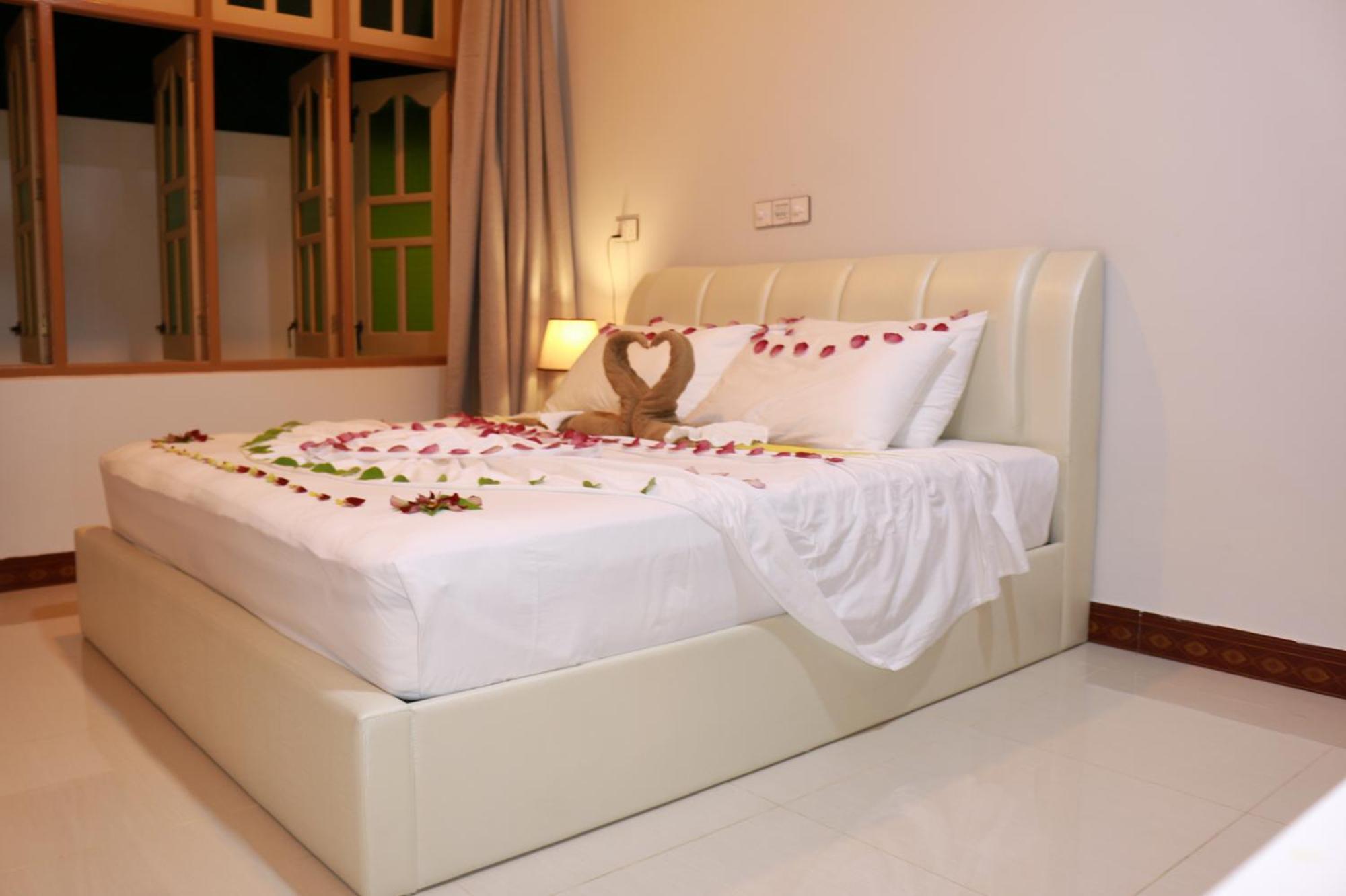Oasis Village Fenfushi, Maldives 外观 照片